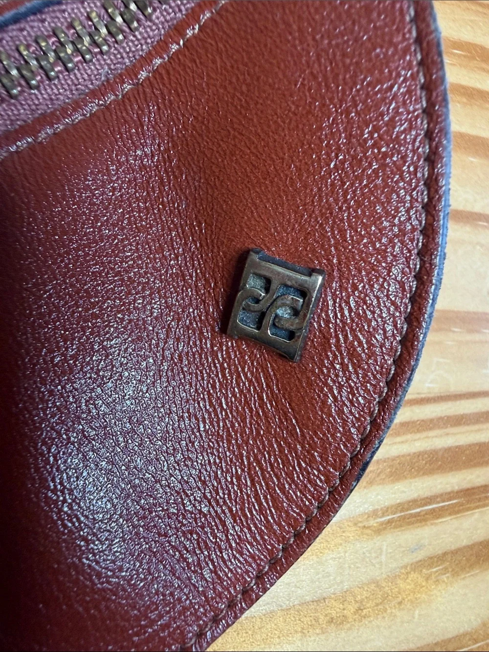 Vintage Borelli Collection Leather Round Coin Purse Pouch Key Chain Charm